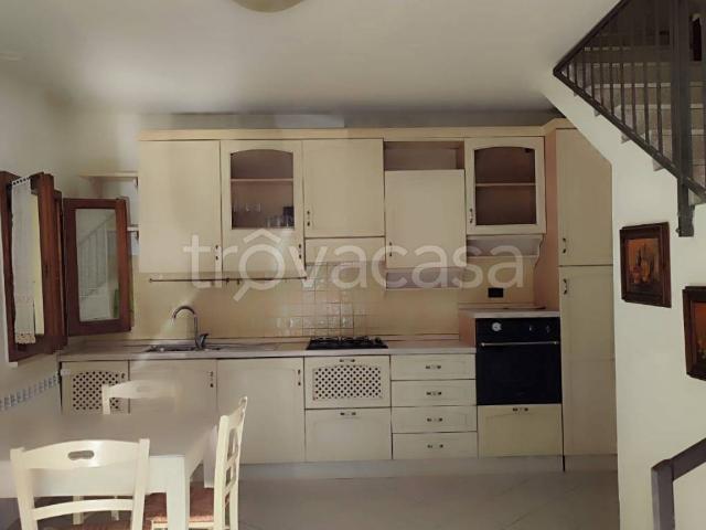 Villa Indipendente in affitto a Palazzo Del Pero, Toscana