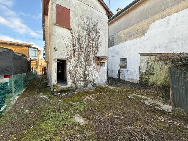 Villa Indipendente in vendita a Giarre, Abano Terme Bagni