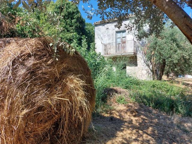 Villa Indipendente in vendita a Contrada Le Piane, Abbateggio