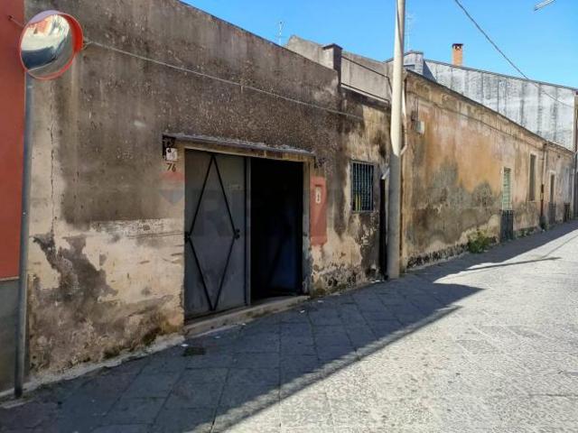 Villa Indipendente in vendita a Aci Catena, Sicilia
