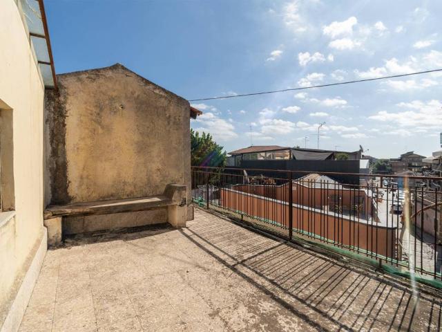 Villa Indipendente in vendita a San Nicolò, Aci Catena