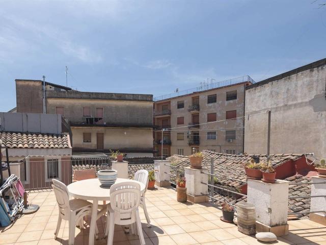 Villa Indipendente in vendita a Santa Caterina, Acireale