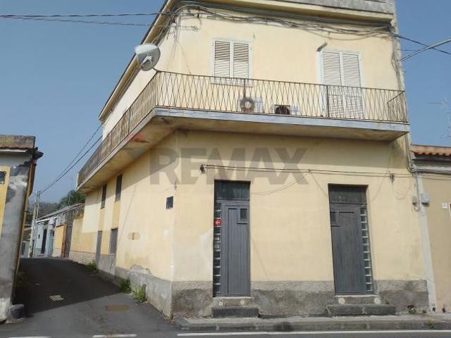 Villa Indipendente in vendita a Acireale, Sicilia