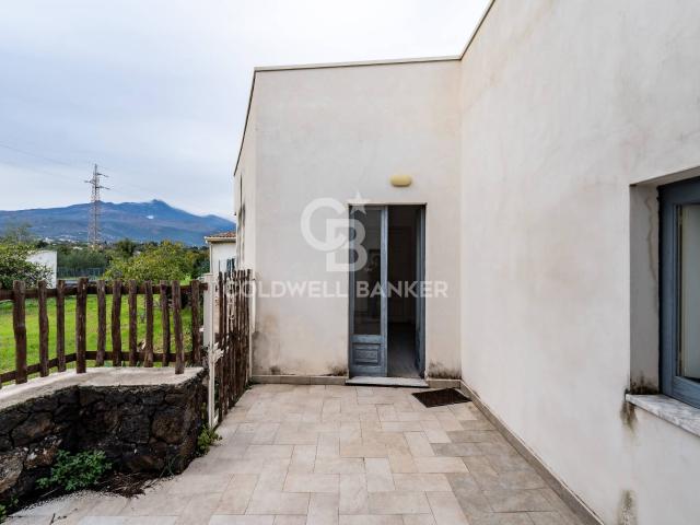 Villa Indipendente in vendita a Acireale, Sicilia