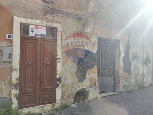 Villa Indipendente in vendita a Guardia, Acireale