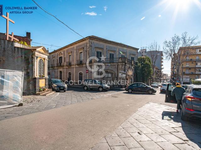 Villa Indipendente in vendita a Acireale, Sicilia