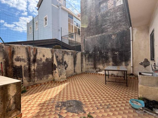 Villa Indipendente in vendita a Santa Caterina, Acireale