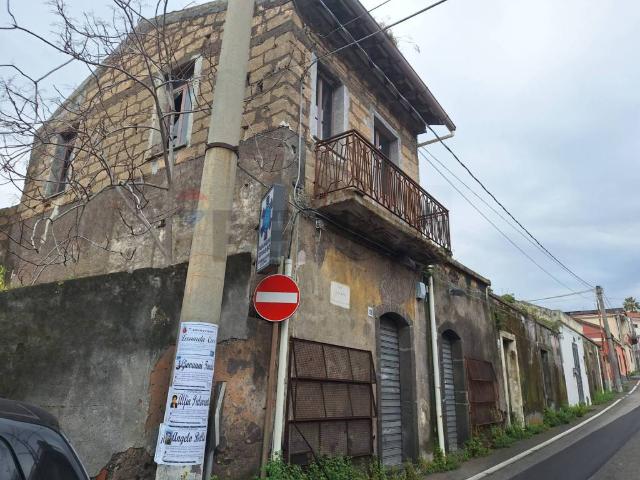 Villa Indipendente in vendita a Guardia, Acireale