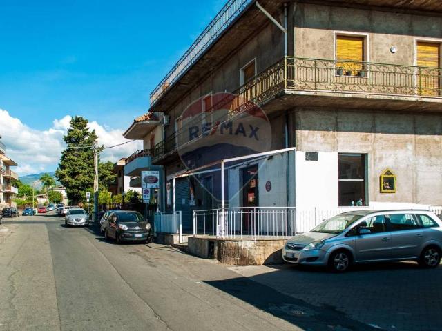 Villa Indipendente in vendita a Santa Maria Ammalati, Acireale