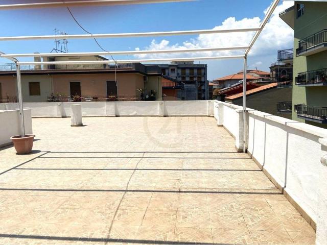 Villa Indipendente in vendita a Acireale, Sicilia