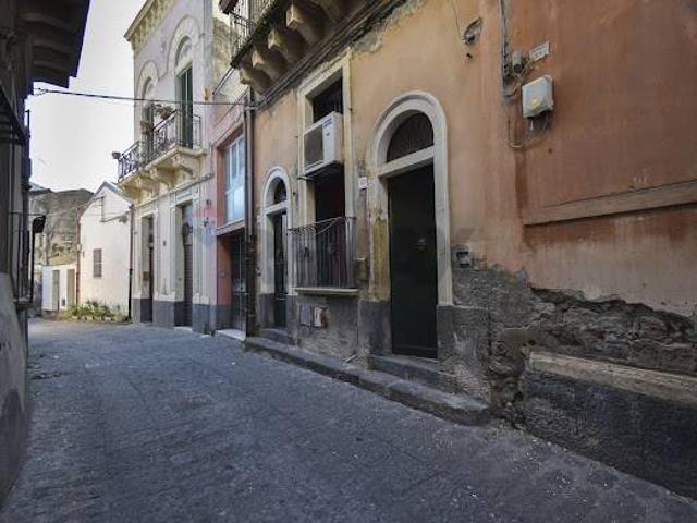 Villa Indipendente in vendita a Acireale, Sicilia