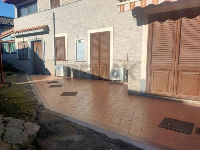 Villa Indipendente in vendita a Pozzillo Superiore, Acireale