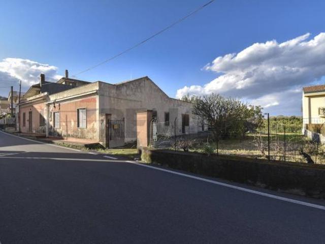 Villa Indipendente in vendita a Pozzillo Superiore, Acireale