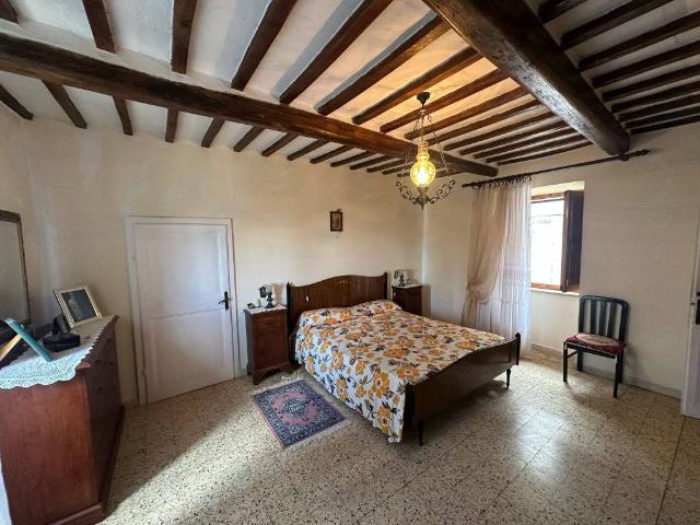 Villa Indipendente in vendita a Acquapendente, Lazio