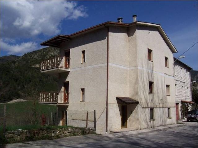 Villa Indipendente in vendita a Marche, Ascoli Piceno