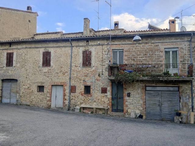 Villa Indipendente in vendita a Acquasparta, Umbria