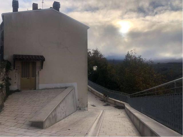 Villa Indipendente in vendita a Acquaviva Collecroce, Campobasso
