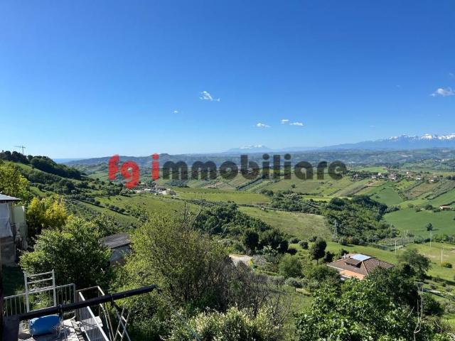 Villa Indipendente in vendita a Marche, Ascoli Piceno