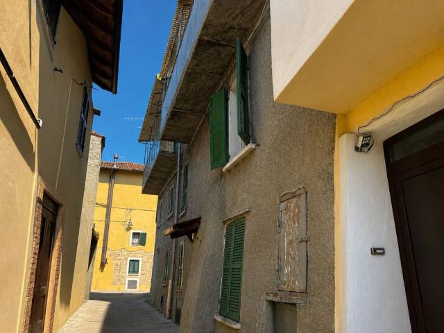 Villa Indipendente in vendita a Piemonte, Alessandria