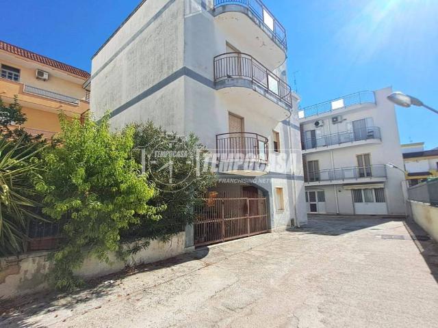 Villa Indipendente in vendita a Puglia, Bari