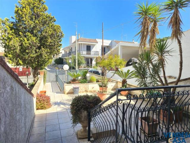 Villa Indipendente in vendita a Puglia, Bari