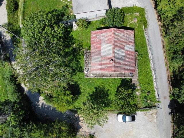 Villa Indipendente in vendita a Adrara San Martino, Lombardia