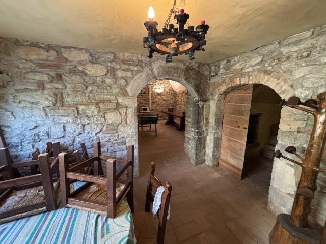 Villa Indipendente in vendita a Adrara San Rocco, Lombardia