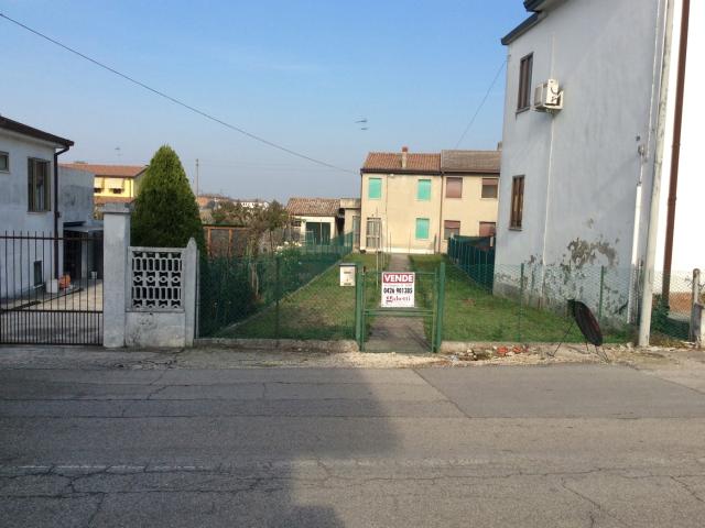 Villa Indipendente in vendita a Bottrighe, Adria