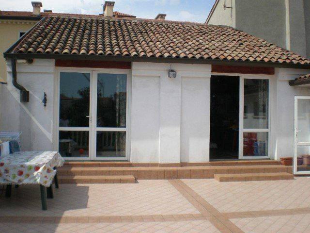 Villa Indipendente in vendita a Borgo Dolomiti, Adria