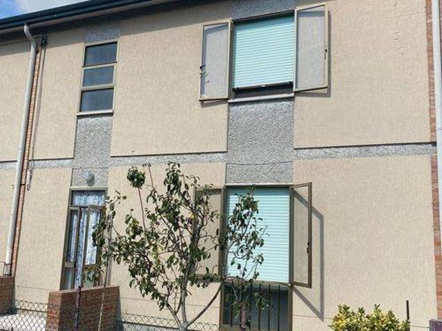 Villa Indipendente in vendita a Bottrighe, Adria