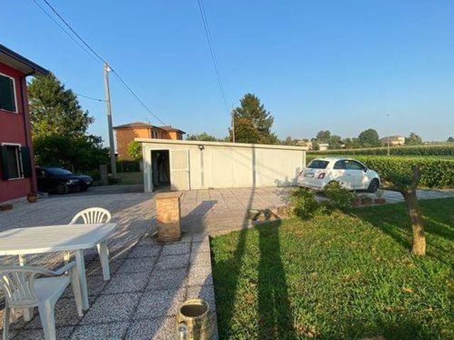 Villa Indipendente in vendita a Borgo Dolomiti, Adria