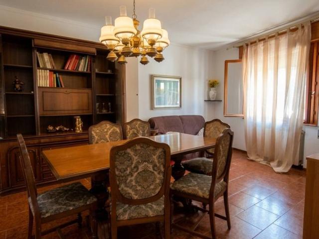 Villa Indipendente in vendita a Borgo Dolomiti, Adria