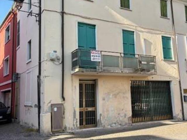 Villa Indipendente in vendita a Borgo Dolomiti, Adria