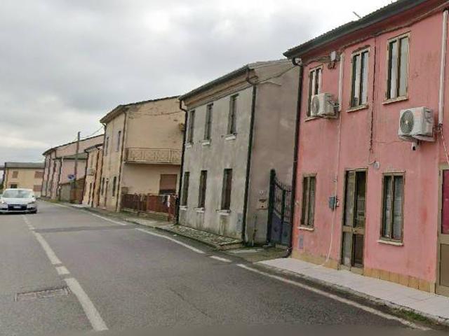 Villa Indipendente in vendita a Adria, Veneto