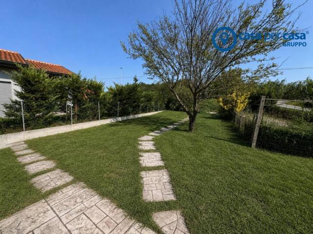 Villa Indipendente in vendita a Borgo Dolomiti, Adria