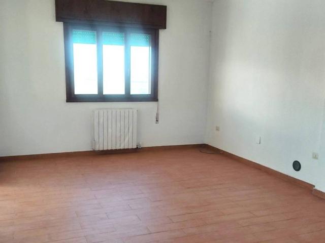 Villa Indipendente in vendita a Adria, Veneto