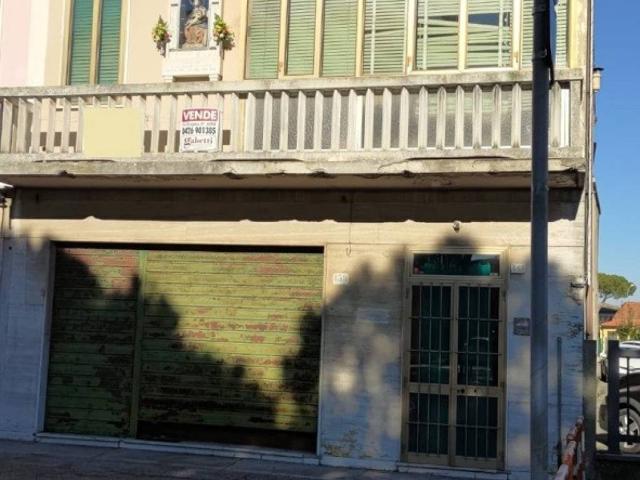 Villa Indipendente in vendita a Borgo Dolomiti, Adria