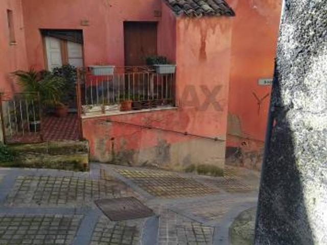 Villa Indipendente in vendita a Agira, Sicilia