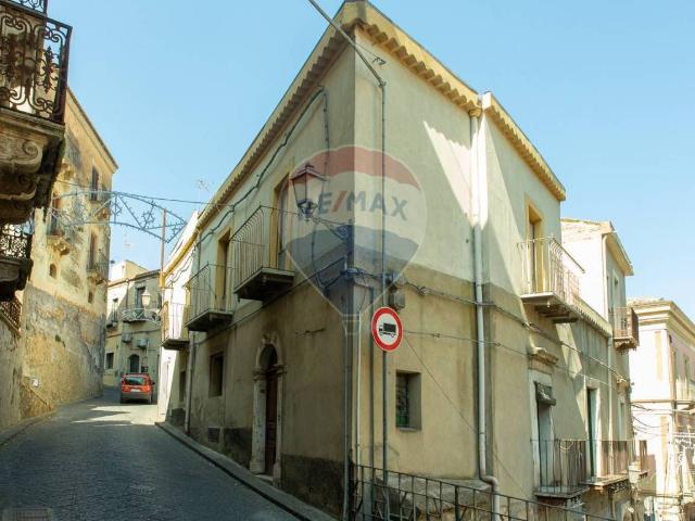 Villa Indipendente in vendita a Agira, Sicilia