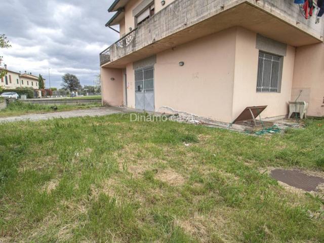 Villa Indipendente in vendita a Cantone, Agliana