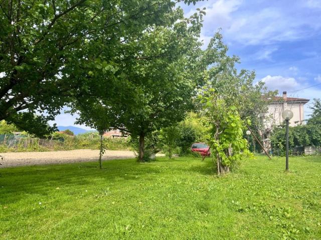 Villa Indipendente in vendita a Agliana, Toscana