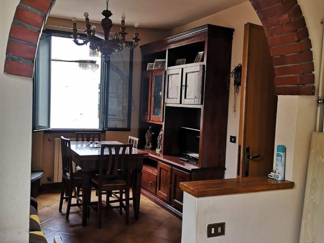 Villa Indipendente in vendita a Agliana, Pistoia