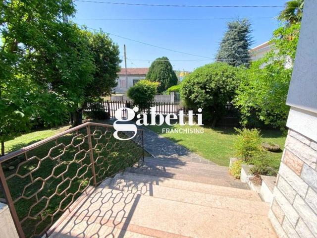 Villa Indipendente in vendita a Agna, Veneto
