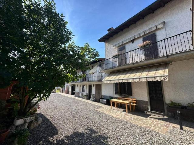 Villa Indipendente in vendita a Agnadello, Cremona