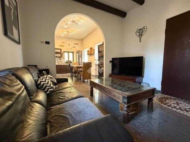 Villa Indipendente in vendita a Agnadello, Lombardia