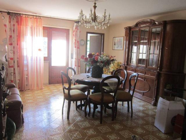 Villa Indipendente in vendita a Agnone, Molise