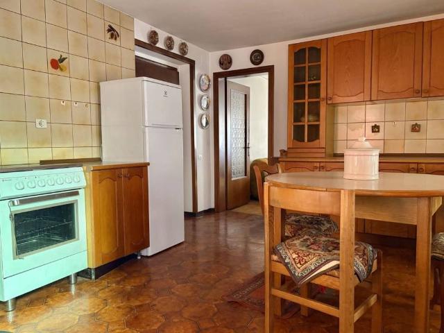 Villa Indipendente in vendita a La Pief de Agort, Agordo
