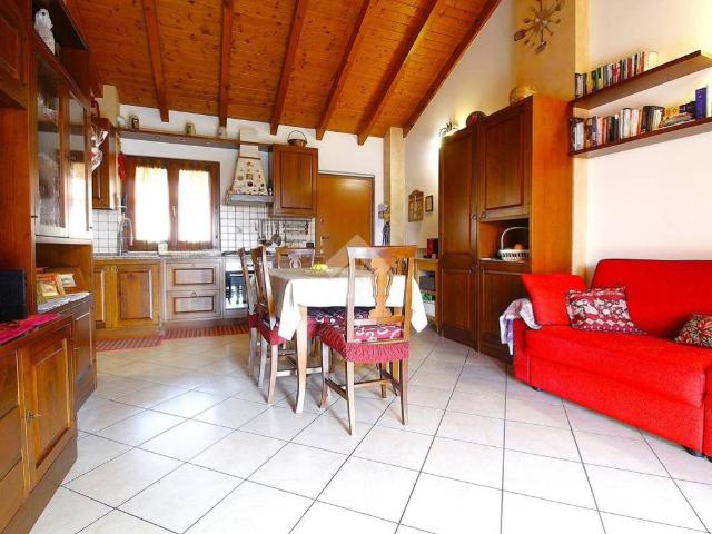 Villa Indipendente in vendita a Agrate Brianza, Lombardia