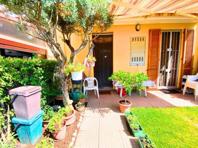 Villa Indipendente in vendita a Agrate Brianza, Lombardia