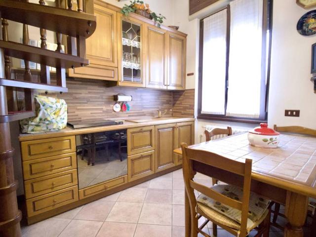 Villa Indipendente in vendita a Agrate Brianza, Lombardia